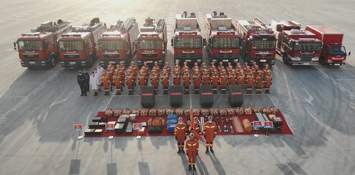 天津消防组织地震救援专业队进行实操训练